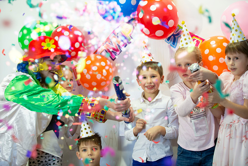 Happy birthday children. Clown at a party at the children.