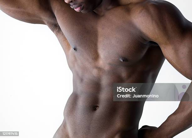 Meia Vista De Homem De Reação Peito Mostrando Musculado - Fotografias de stock e mais imagens de 30-39 Anos