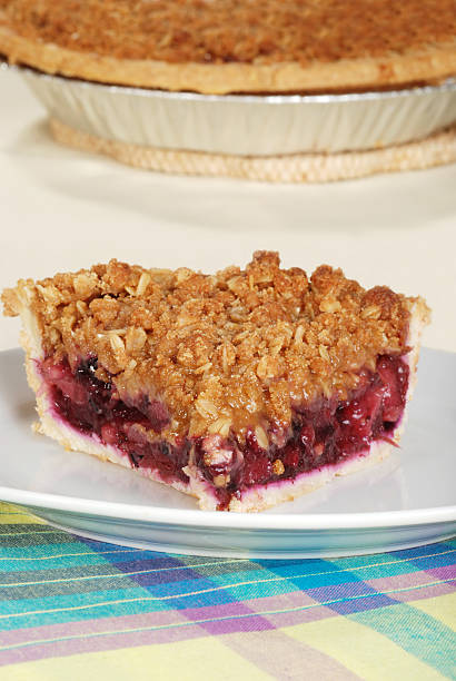 istock slice of fruit berry crumble pie 121199908