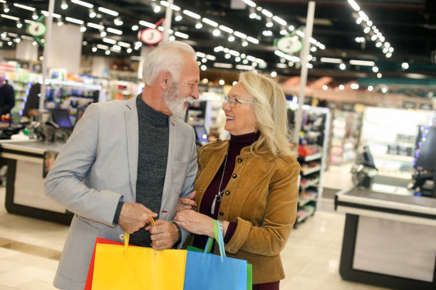 istock Senior couple in a supermarket 1212030752