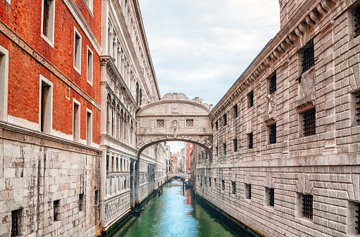 Bridge of sigh (Ponte dei Sospiri) Venice Italy