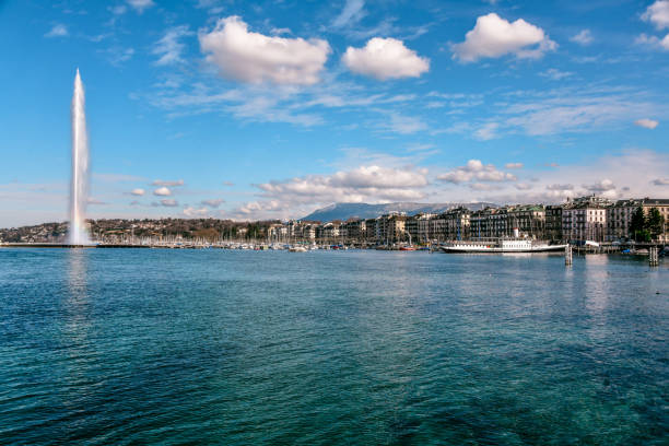 istock Lake Geneva Fountain 1212066469