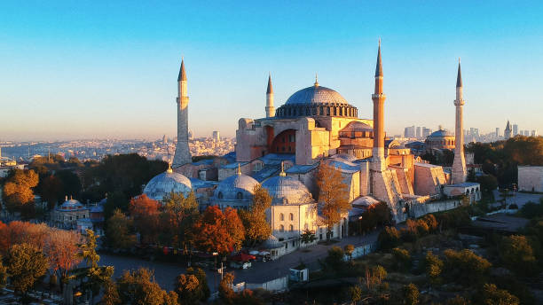 iglesia de santa sofía, estambul, turquía - byzantine fotografías e imágenes de stock