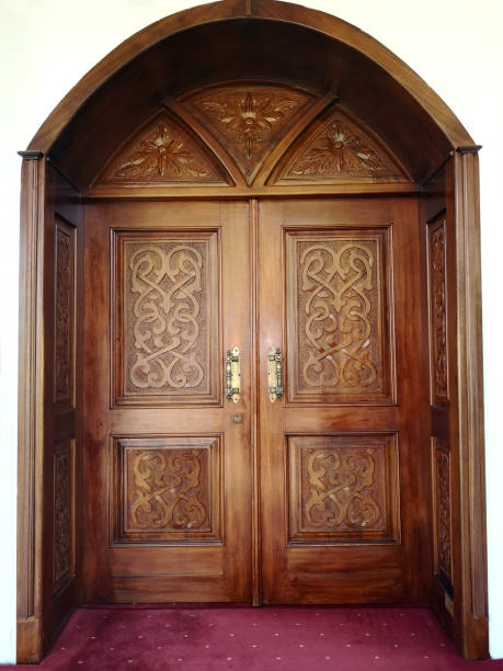 istock old wood door 1212141348