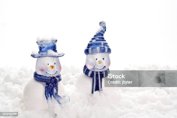 Photo libre de droit de Bonhomme De Neige Bleue banque d'images et plus d'images libres de droit de Blanc - Blanc, Bleu, Bonhomme de neige