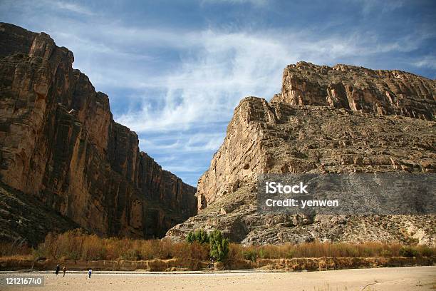 Foto de Majestoso Canyon Entrada e mais fotos de stock de Escalar - Escalar, Texas, Alto - Descrição Geral