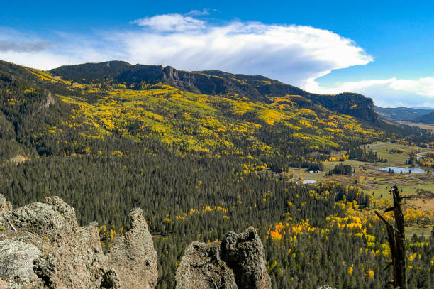istock Colorado Rockies In the Fall 1212229367