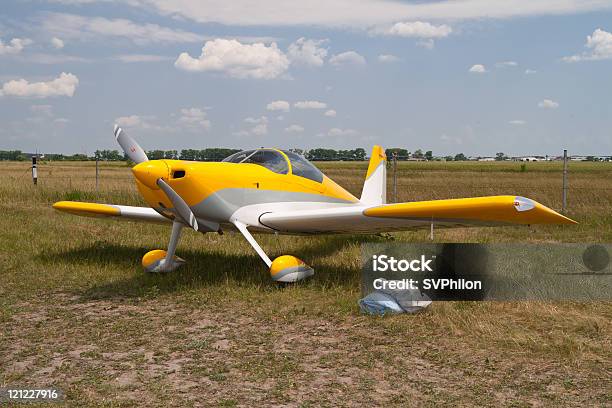 Vans Rv 7 Foto de stock y más banco de imágenes de Vehículo aéreo - Vehículo aéreo, Actividad de fin de semana, Aire libre