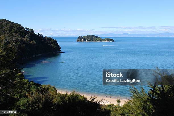 Foto de Coquille Bay Abel Tasman Nova Zelândia e mais fotos de stock de Arbusto - Arbusto, Azul, Baía