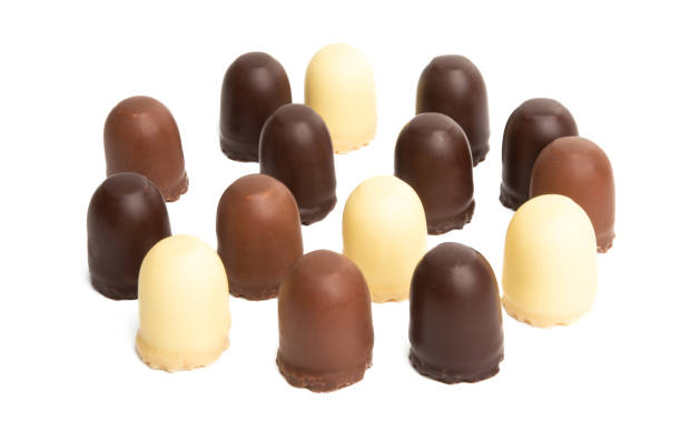 istock chocolate kisses isolated 1212381979