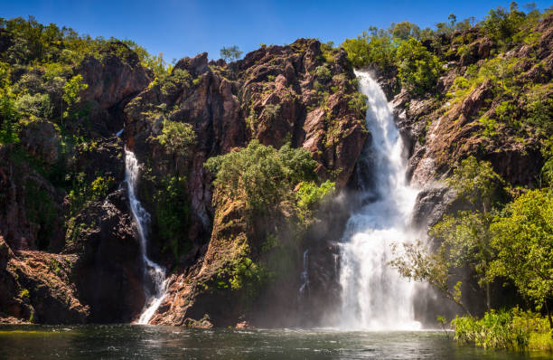 водопад ванги - wangi falls стоковые фото и изображения