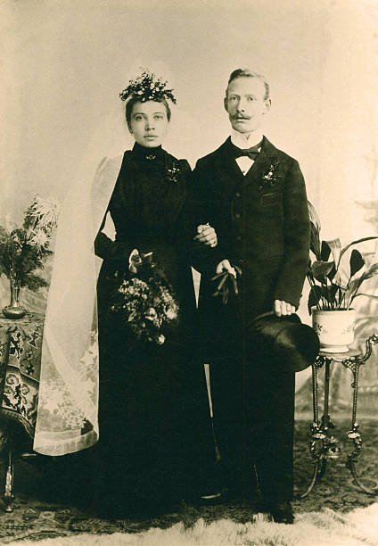 istock vintage wedding in 1898 121238834