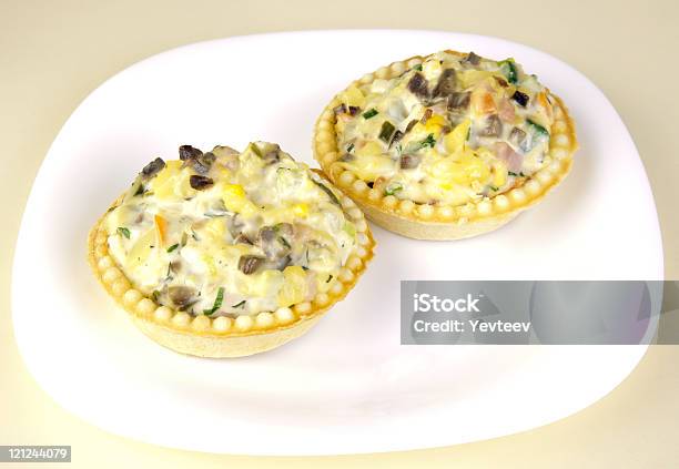 Tartlet 샐러드 0명에 대한 스톡 사진 및 기타 이미지 - 0명, 개체 그룹, 고기