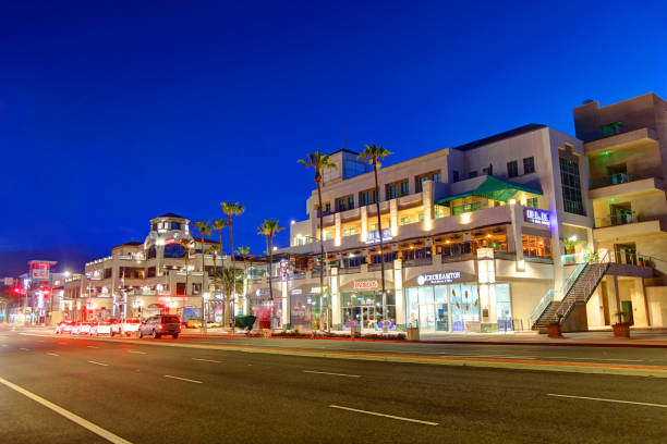 istock Huntington Beach, California 1212442931