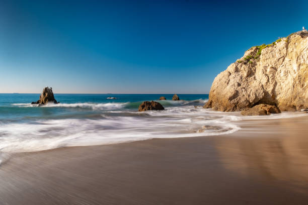 istock Perfect Cloudless Day at El Matador Beach 1212481509