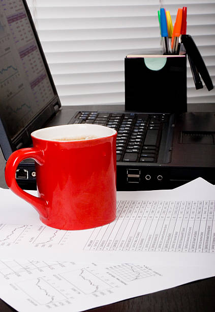 coffee kaffeepause - resting computer key break red stock-fotos und bilder