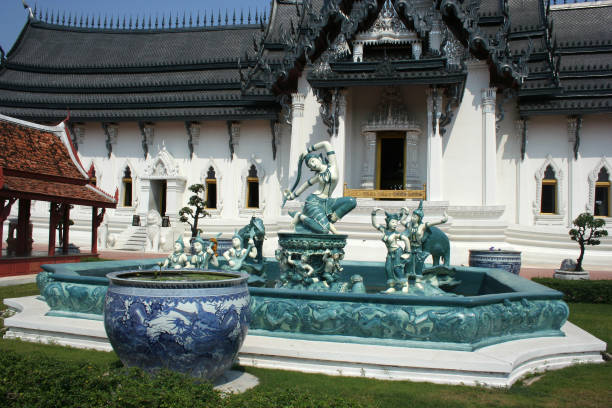 palácio sanphet prasat, cidade antiga, bangkok, tailândia - sanphet palace - fotografias e filmes do acervo