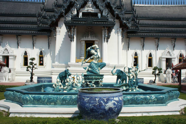 sanphet prasat palace, ville antique, bangkok, thaïlande - sanphet palace photos et images de collection