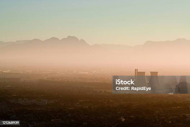大気汚染 - アフリカのストックフォトや画像を多数ご用意 - アフリカ, 大気汚染, 環境汚染