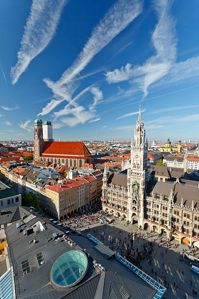 istock Aerial view of busy Munchen square 121270955