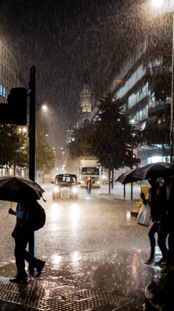 istock Rainy night in London 1212725020