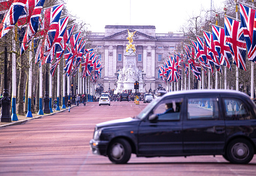 1st February, 2020 - London taxi cab just about to turn down The Mall towards Buckingham Palace in Westminster, Central London.