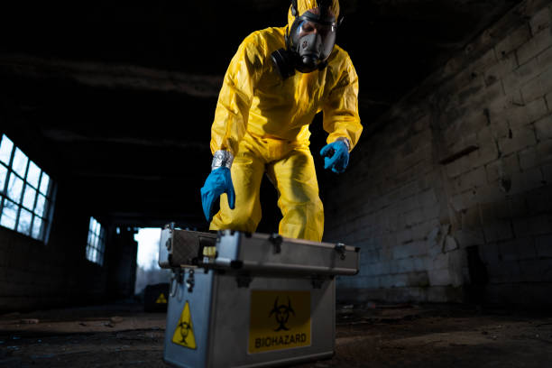 istock Expert for toxins on a mission 1212786733