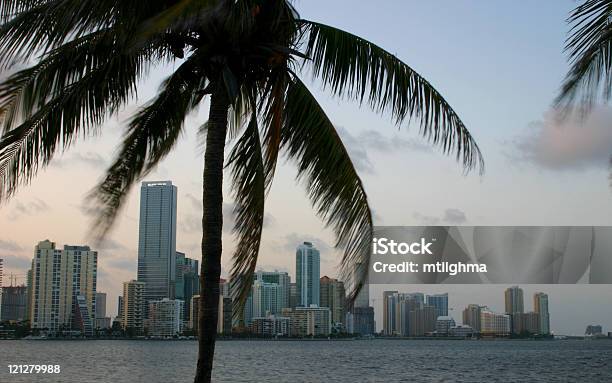 Майами Горизонта На Закате 1 — стоковые фотографии и другие картинки Атлантический океан - Атлантический океан, Большой город, Брикелл-авеню - Майами