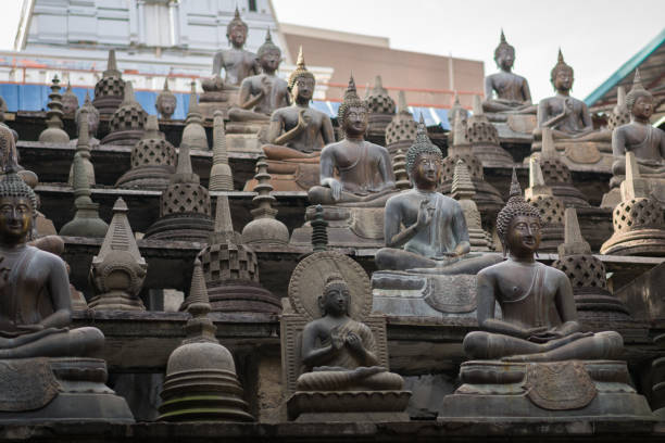 istock Gangaramaya Temple Colombo Sri Lanka 1212800351