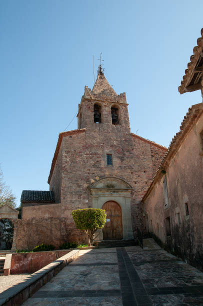 istock Santa Maria de Vilanova de Sau 1212807478