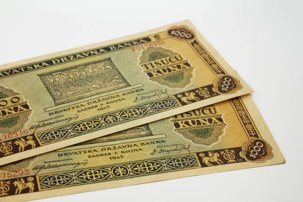 istock Croatian thousand kuna banknote, old collector's bill from the Second World War 1212812222