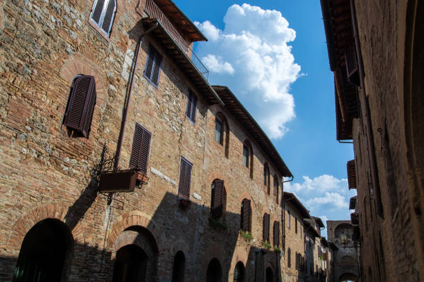istock San Gimignano, Tuscany, Italy 1212812591