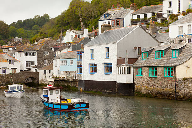 istock Polperro Fishing Village, Cornwall 121282237