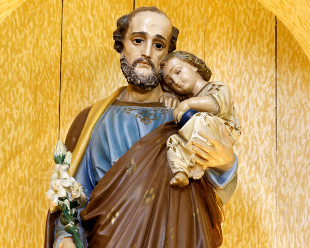 istock Saint Joseph and baby Jesus catholic image 1212823804