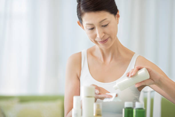 istock Middle woman and beauty 1212866477