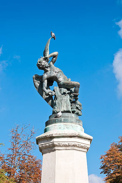 istock Fountain of the Fallen Angel 121287796