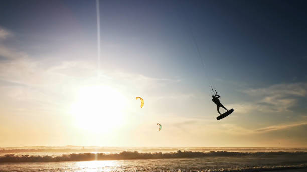istock Kite Surf Table Mountain Cape Town, South Africa 1212915614