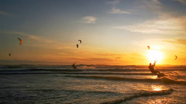 istock Kite Surf Table Mountain Cape Town, South Africa 1212915935