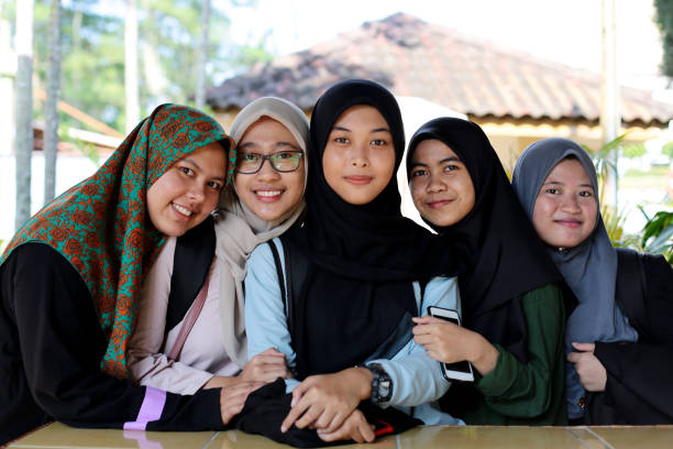 istock South East Asia: Modern Muslim Woman 1212937611