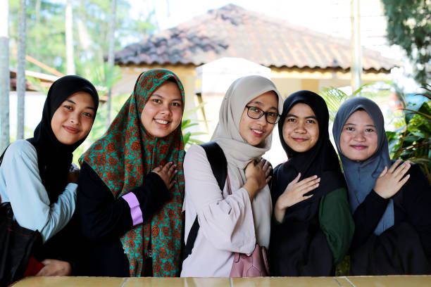 istock South East Asia: Modern Muslim Woman 1212937615