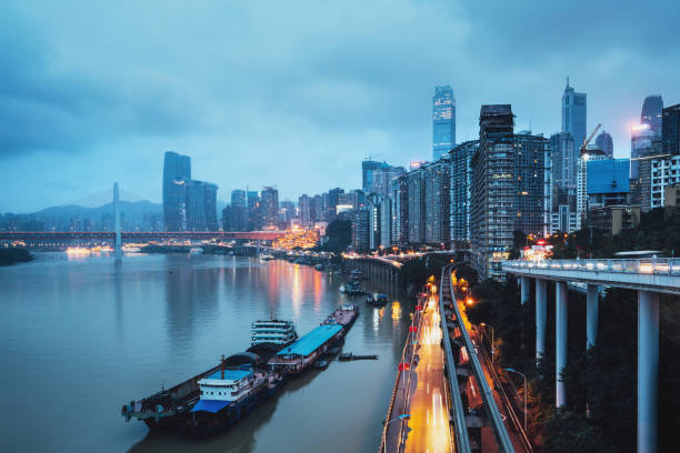 강과 충칭 의 밤, 중국 - chongqing china bridge asia 뉴스 사진 이미지