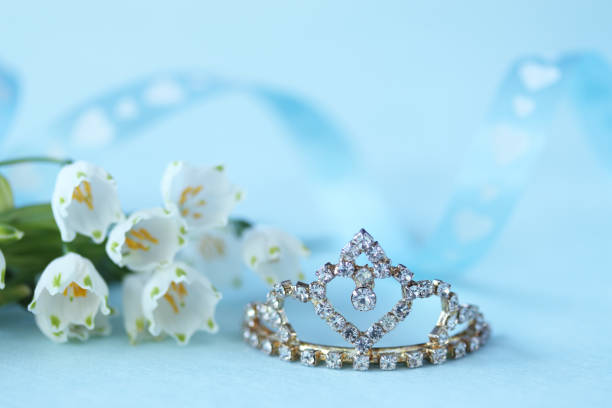 istock Giant Snowflake and tiara 1212962883