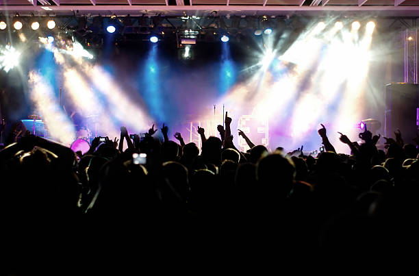 istock silhouettes of concert crowd 121304015