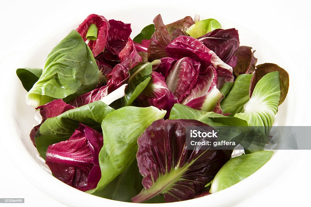 Radicchio in Sieb - Lizenzfrei Blatt - Pflanzenbestandteile Stock-Foto