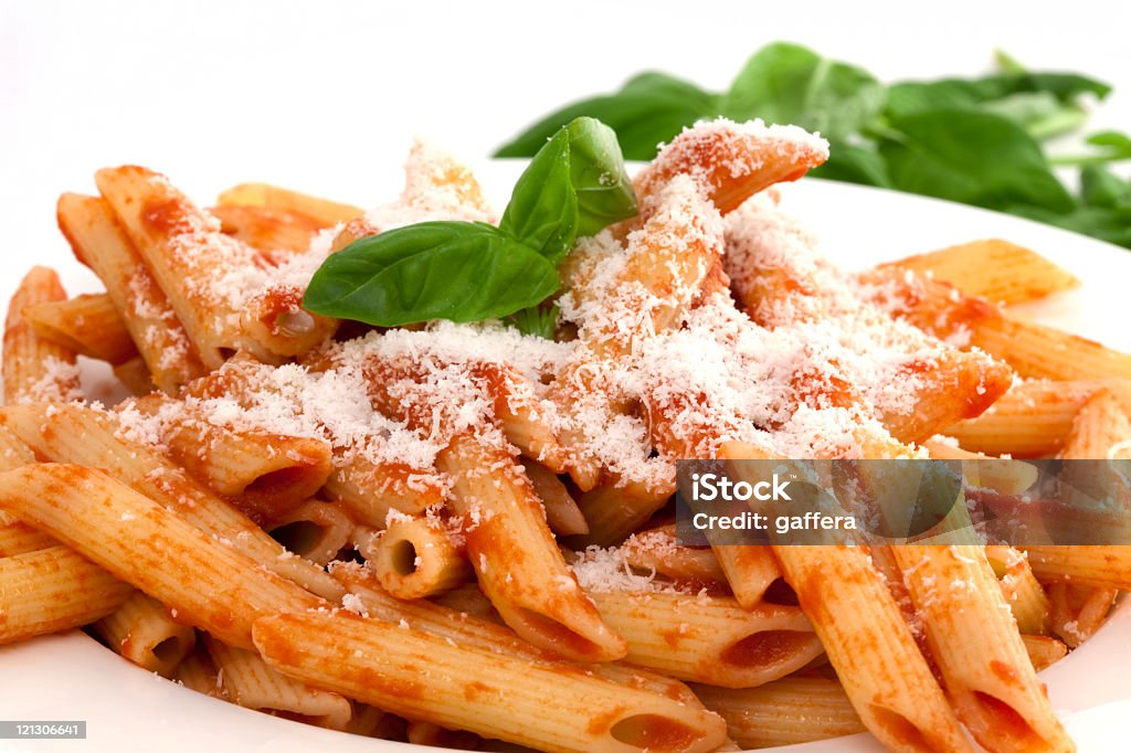 pasta italiana - Foto stock royalty-free di Pasta al pomodoro