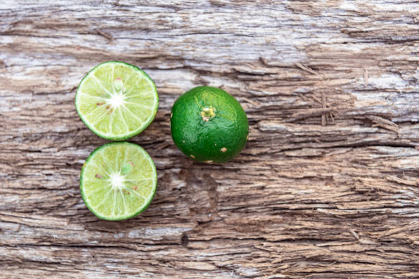 istock Citrus reticulated in nature 1213102270