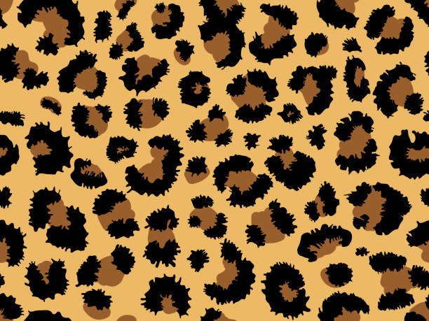 nahtlose leopard pelz muster. modische wilde leopard druck hintergrund. moderne panther tier stoff textil druck design. stilvolle vektor-farb-illustration - chunky jewelry stock-grafiken, -clipart, -cartoons und -symbole