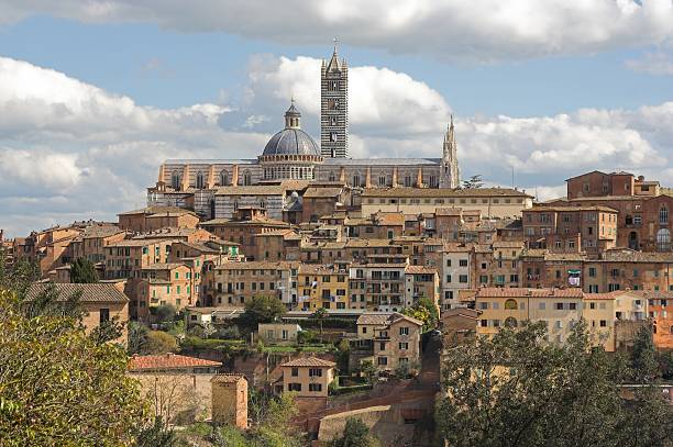 istock View of Siena 121311322