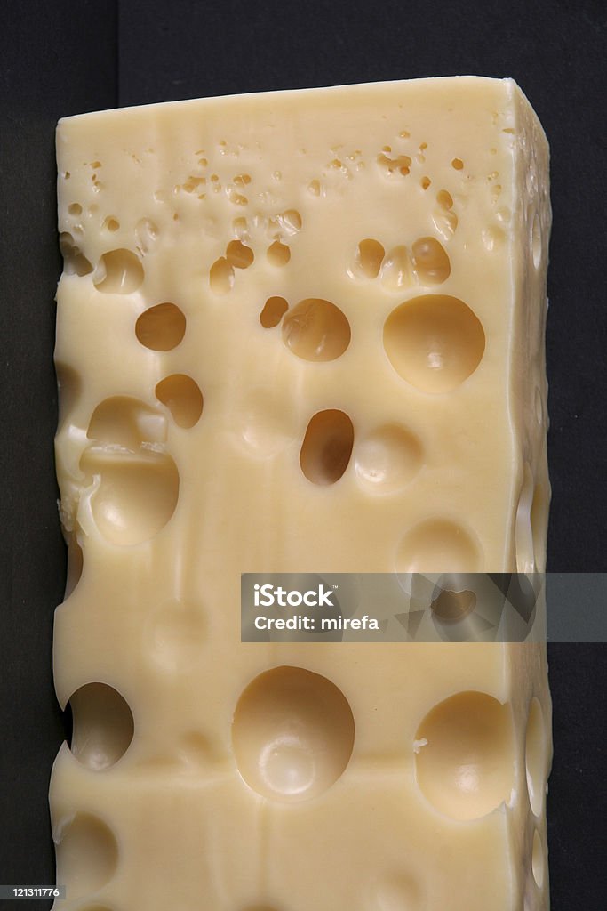 Queso Emmentaler - Foto de stock de Agujero libre de derechos