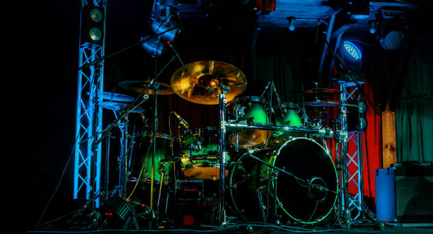 istock Modern drum set shot in dark club. Horizontal photo 1213146193